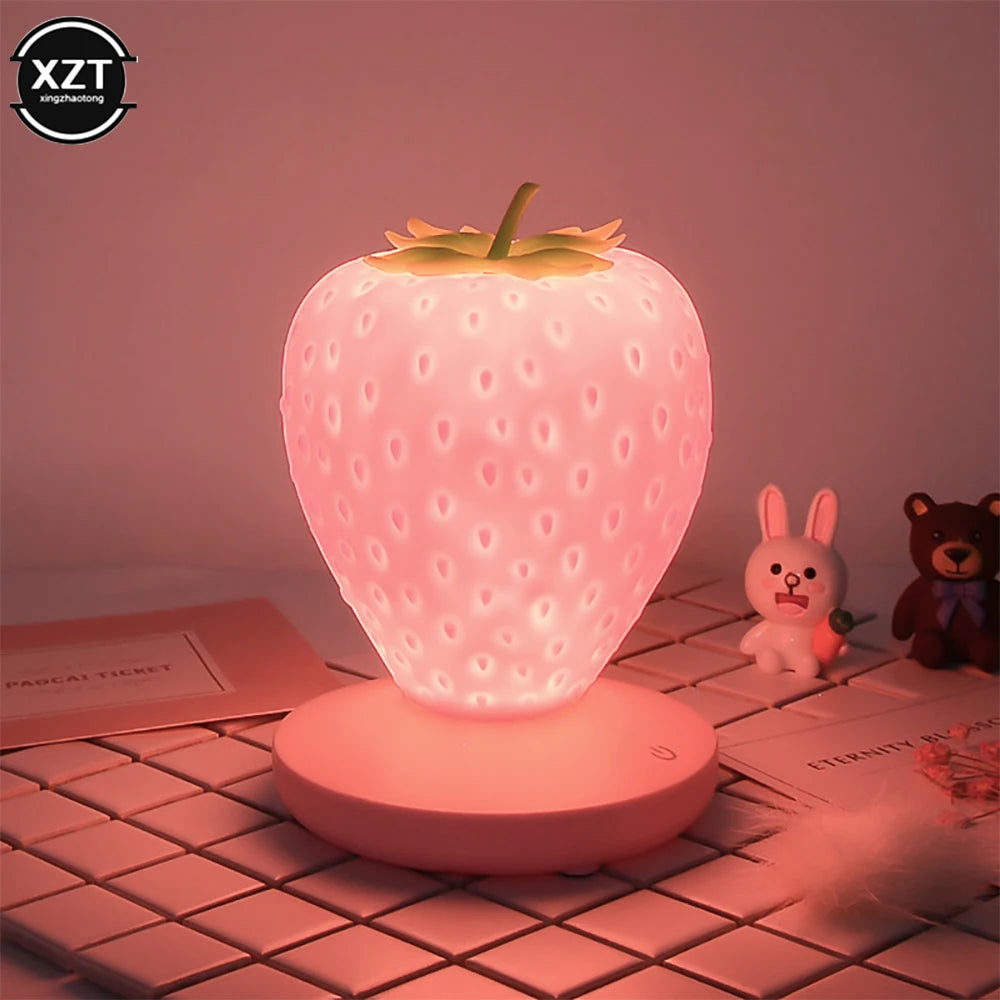 LED-Energiesparlampe Schlaf Nachtlicht USB Aufladung Erdbeere Form // Led Energy-saving Lamp Sleeping Night Light USB Charging Strawberry Shape